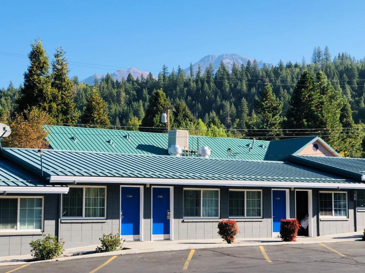 Pine Needles Inn Mount Shasta Zewnętrze zdjęcie